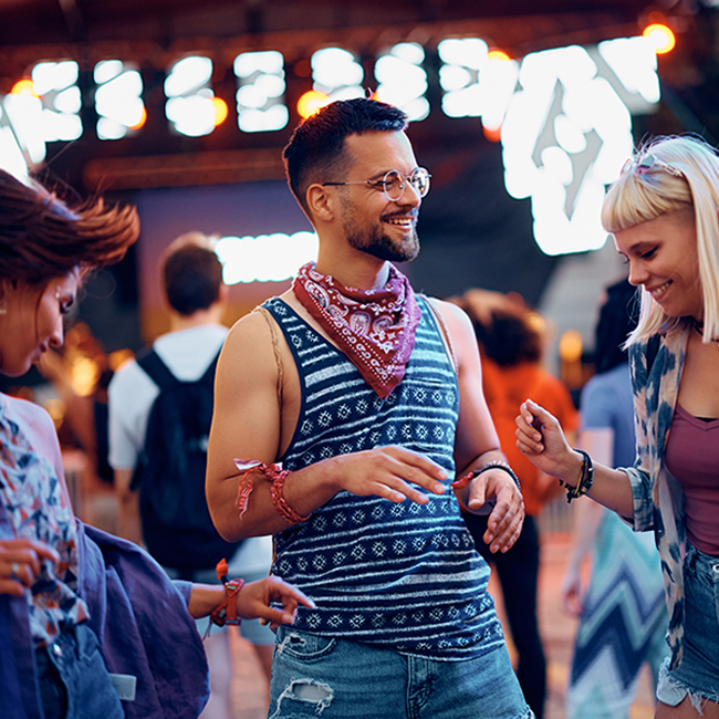 Public Event 650 X 650